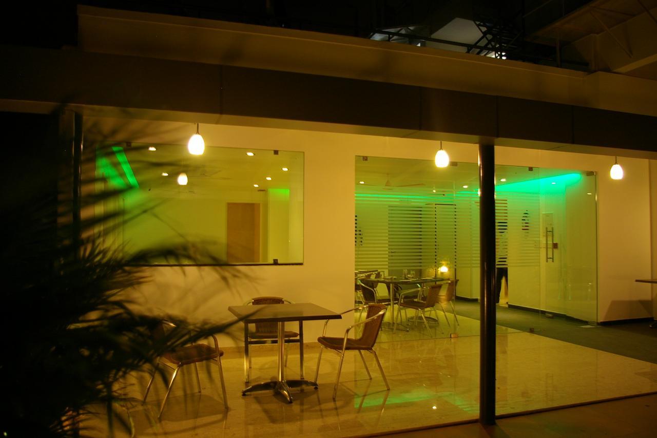 Roseline Suites Bangalore Exterior foto